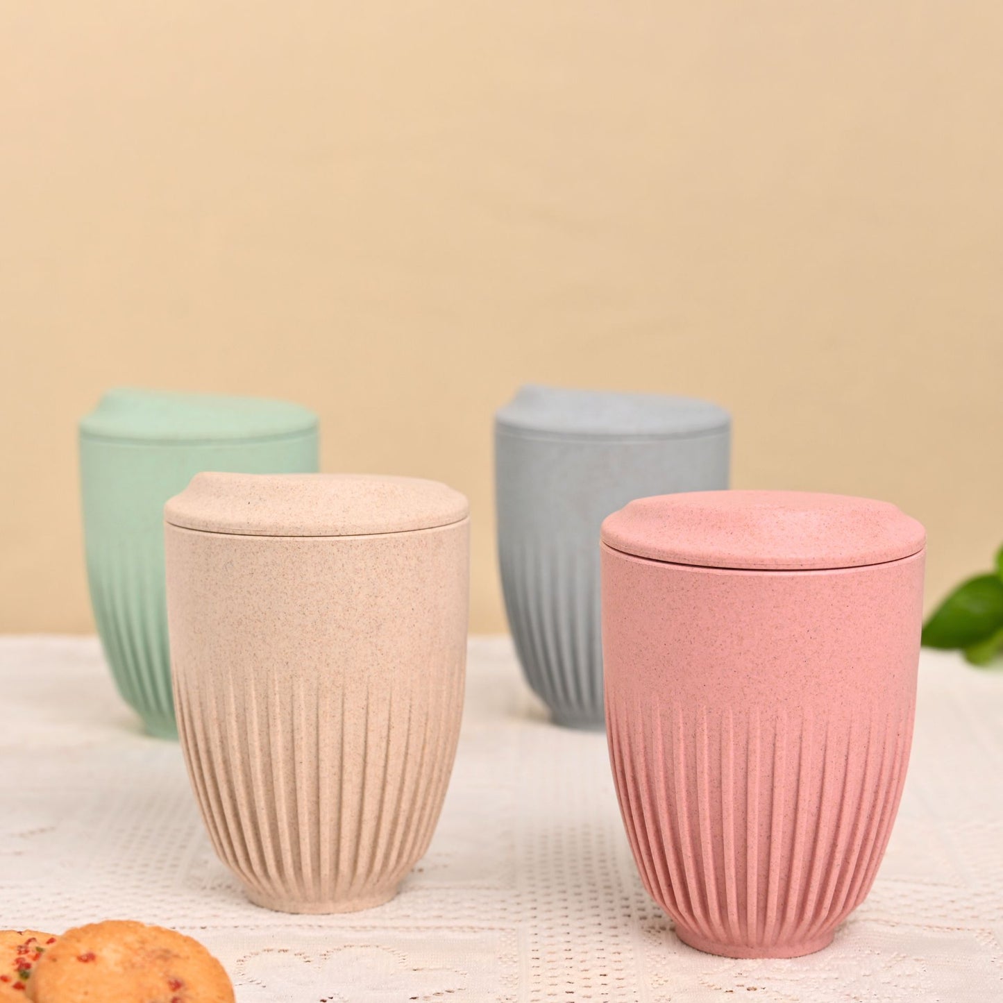 Retro Coffee Mug with Lid 350 ml