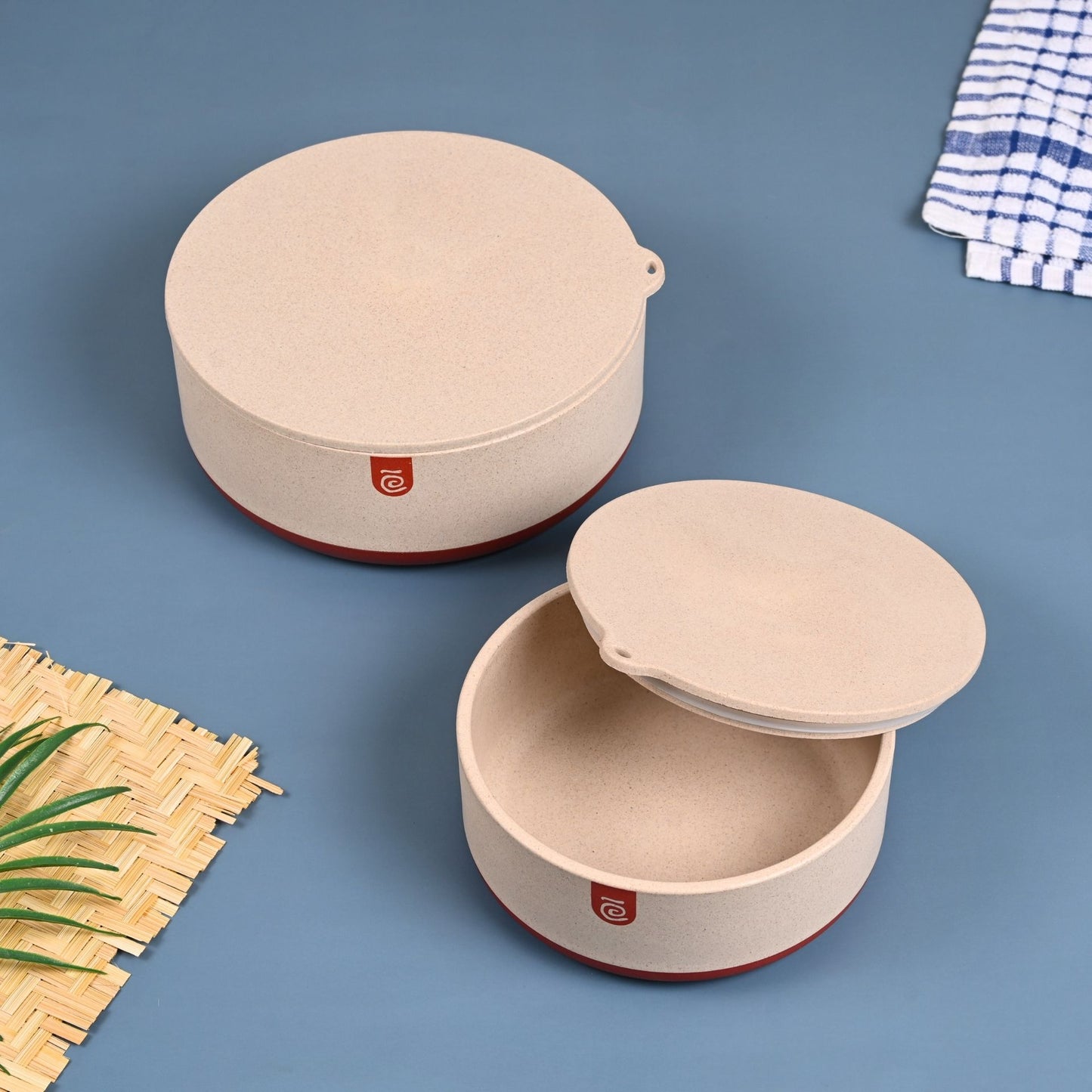 Armado Storage Containers